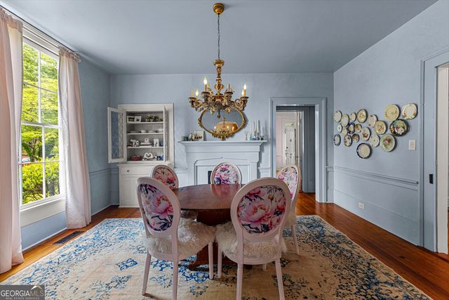 15 Robinson Street, Newnan, GA 30263