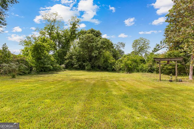 15 Robinson Street, Newnan, GA 30263