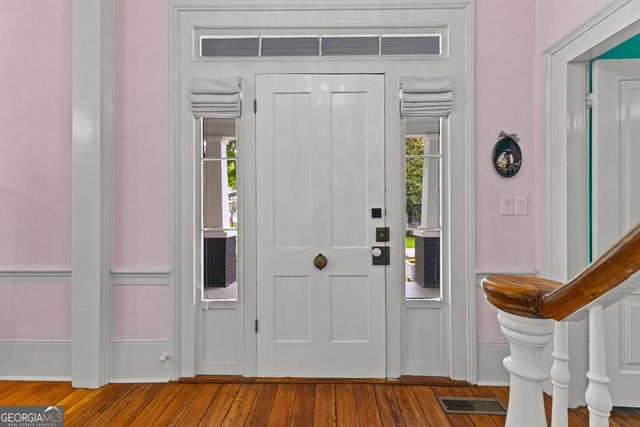 15 Robinson Street, Newnan, GA 30263