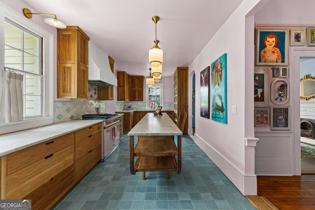 15 Robinson Street, Newnan, GA 30263