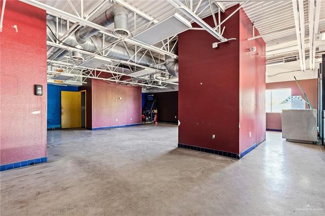 5025 W Expressway 83 Highway 120, Mcallen, TX 78503