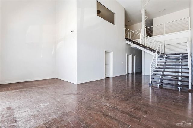 5025 W Expressway 83 Highway 120, Mcallen, TX 78503