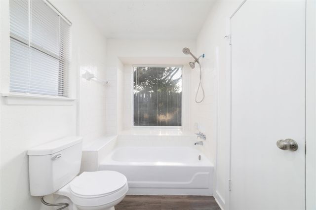 17003 Summer Dew Lane, Houston, TX 77095