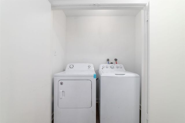 17003 Summer Dew Lane, Houston, TX 77095