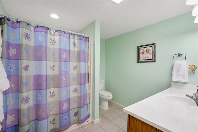 408 Sapphire Court, Seneca, SC 29672