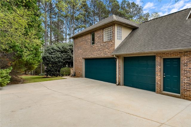 408 Sapphire Court, Seneca, SC 29672