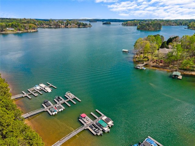 408 Sapphire Court, Seneca, SC 29672