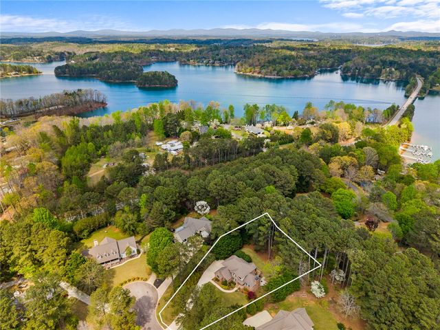408 Sapphire Court, Seneca, SC 29672