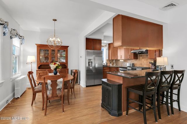 39 Allen Street, Rumson, NJ 07760