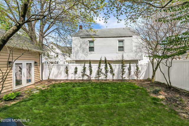 39 Allen Street, Rumson, NJ 07760