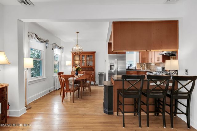 39 Allen Street, Rumson, NJ 07760
