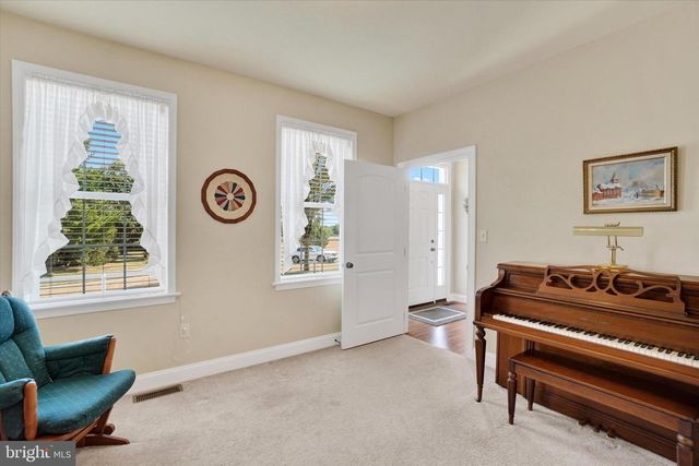 981 BUCKWALTER RD, Lititz, PA 17543