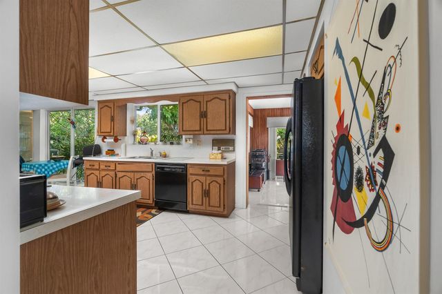 2625 NE 35th Street, Fort Lauderdale, FL 33306