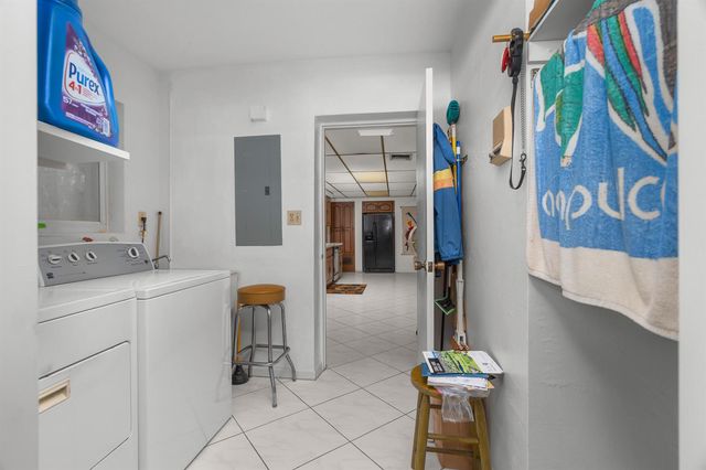 2625 NE 35th Street, Fort Lauderdale, FL 33306