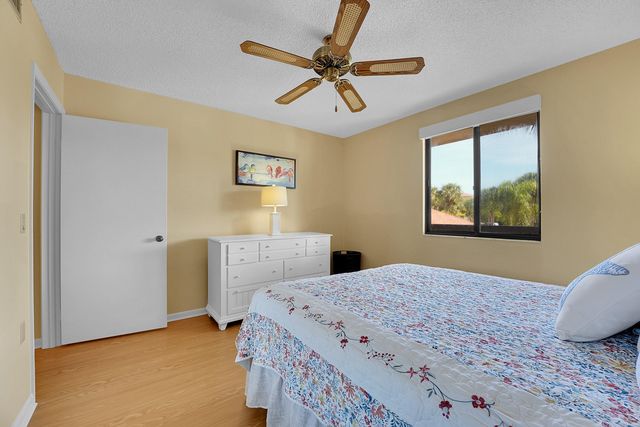 2001 Marina Isle Way 203, Jupiter, FL 33477