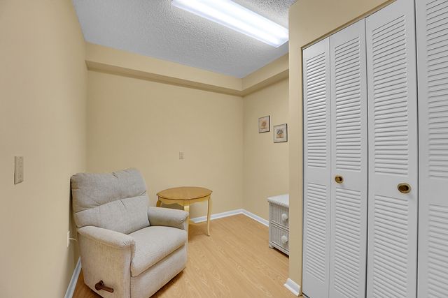 2001 Marina Isle Way 203, Jupiter, FL 33477
