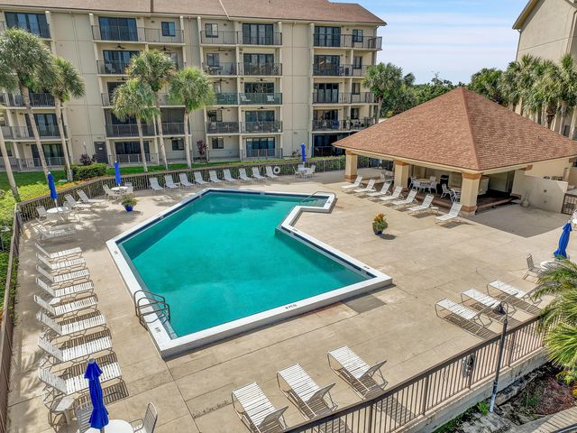 2001 Marina Isle Way 203, Jupiter, FL 33477
