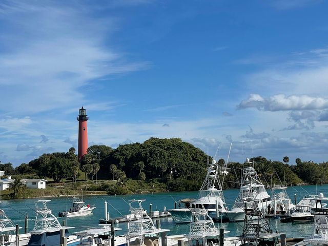2001 Marina Isle Way 203, Jupiter, FL 33477