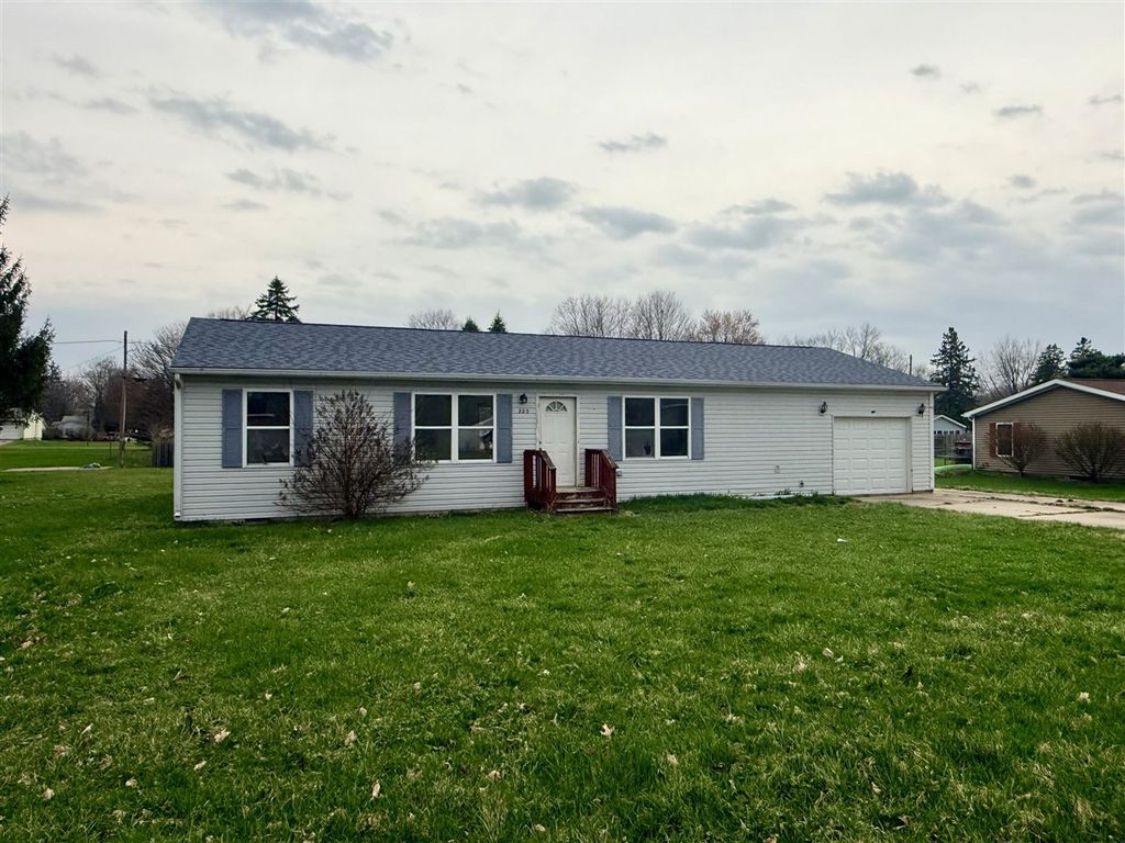 323 E South Street, Marcellus, MI 49067