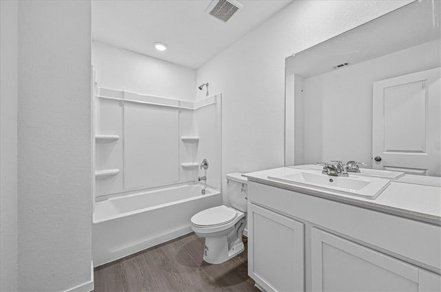 1314 Lady Yoli St, Corpus Christi, TX 78415