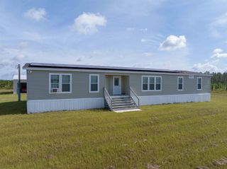 397 SE Schooner Way, Lee, FL 32059