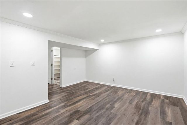 8848 LANE Avenue, Kansas City, MO 64138