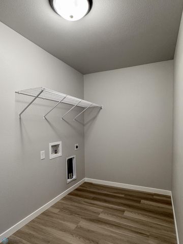 1105 Jill Drive W, West Fargo, ND 58047