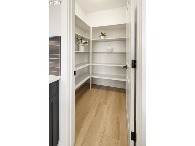 12200 Sw TRASK St, Beaverton, OR 97007