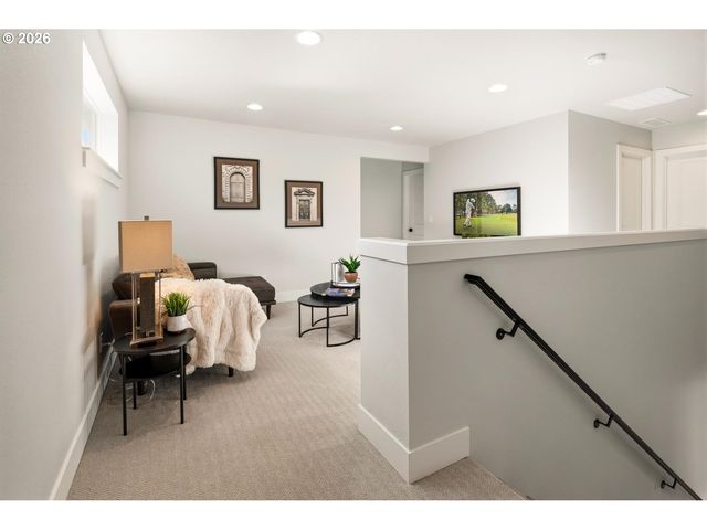 12200 Sw TRASK St, Beaverton, OR 97007