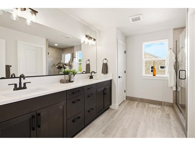 12200 Sw TRASK St, Beaverton, OR 97007