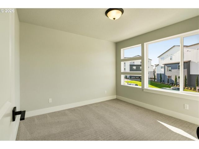 12200 Sw TRASK St, Beaverton, OR 97007