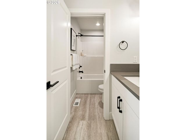 12200 Sw TRASK St, Beaverton, OR 97007