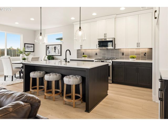 12200 Sw TRASK St, Beaverton, OR 97007