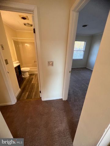 1219 APPLE ST, Wilmington, DE 19801