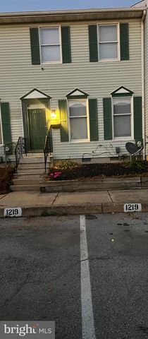 1219 APPLE ST, Wilmington, DE 19801