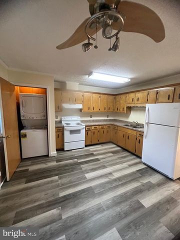 1219 APPLE ST, Wilmington, DE 19801