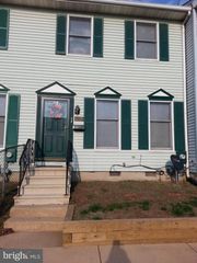 1219 APPLE ST, Wilmington, DE 19801