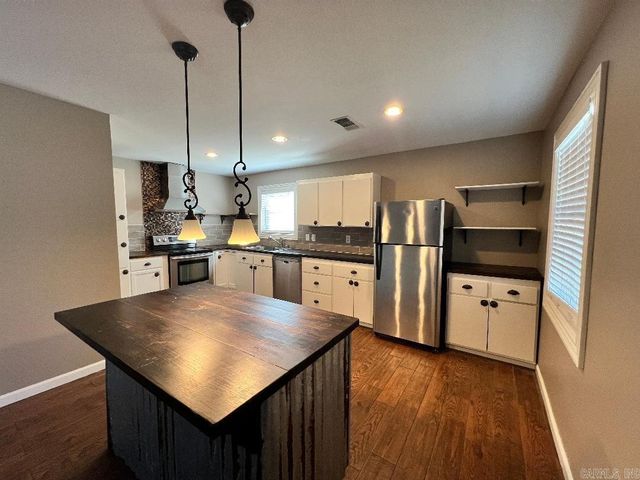 214 Edwards Circle, Monticello, AR 71655