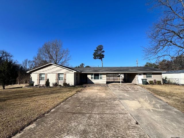 214 Edwards Circle, Monticello, AR 71655