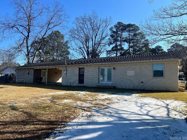 214 Edwards Circle, Monticello, AR 71655