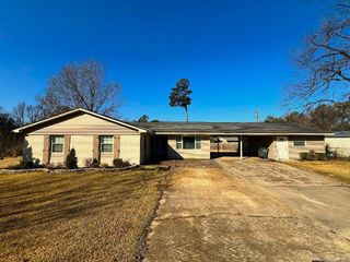 214 Edwards Circle, Monticello, AR 71655