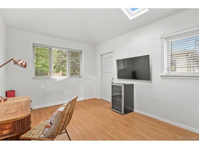 1540 Niagara St, Denver, CO 80220