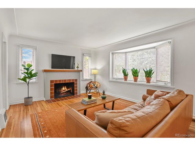 1540 Niagara St, Denver, CO 80220