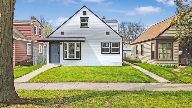 34 47th Avenue, Bellwood, IL 60104