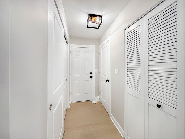 34 47th Avenue, Bellwood, IL 60104