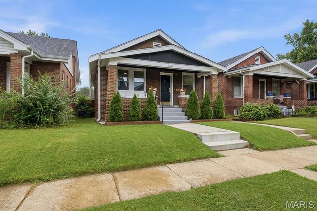 5234 Bonita Avenue, St Louis, MO 63109