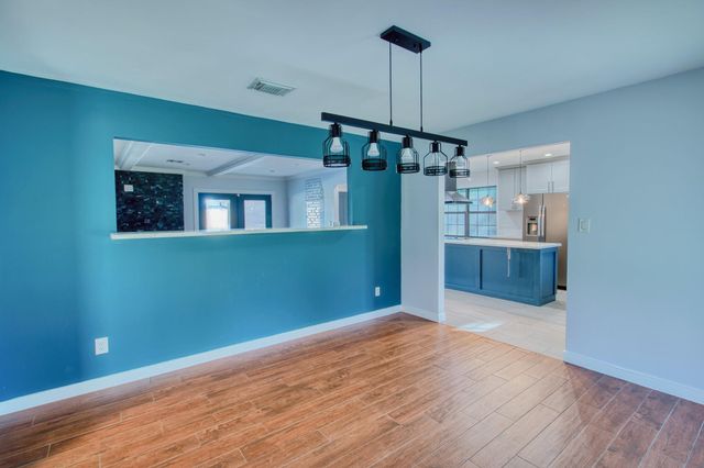 1619 Sweet Grass Trail, Houston, TX 77090