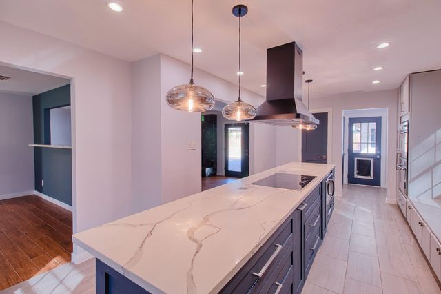 1619 Sweet Grass Trail, Houston, TX 77090