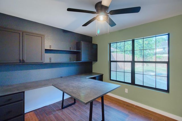 1619 Sweet Grass Trail, Houston, TX 77090