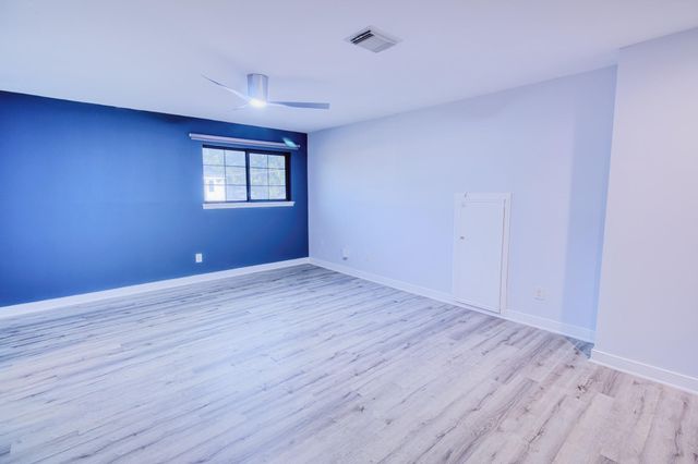 1619 Sweet Grass Trail, Houston, TX 77090